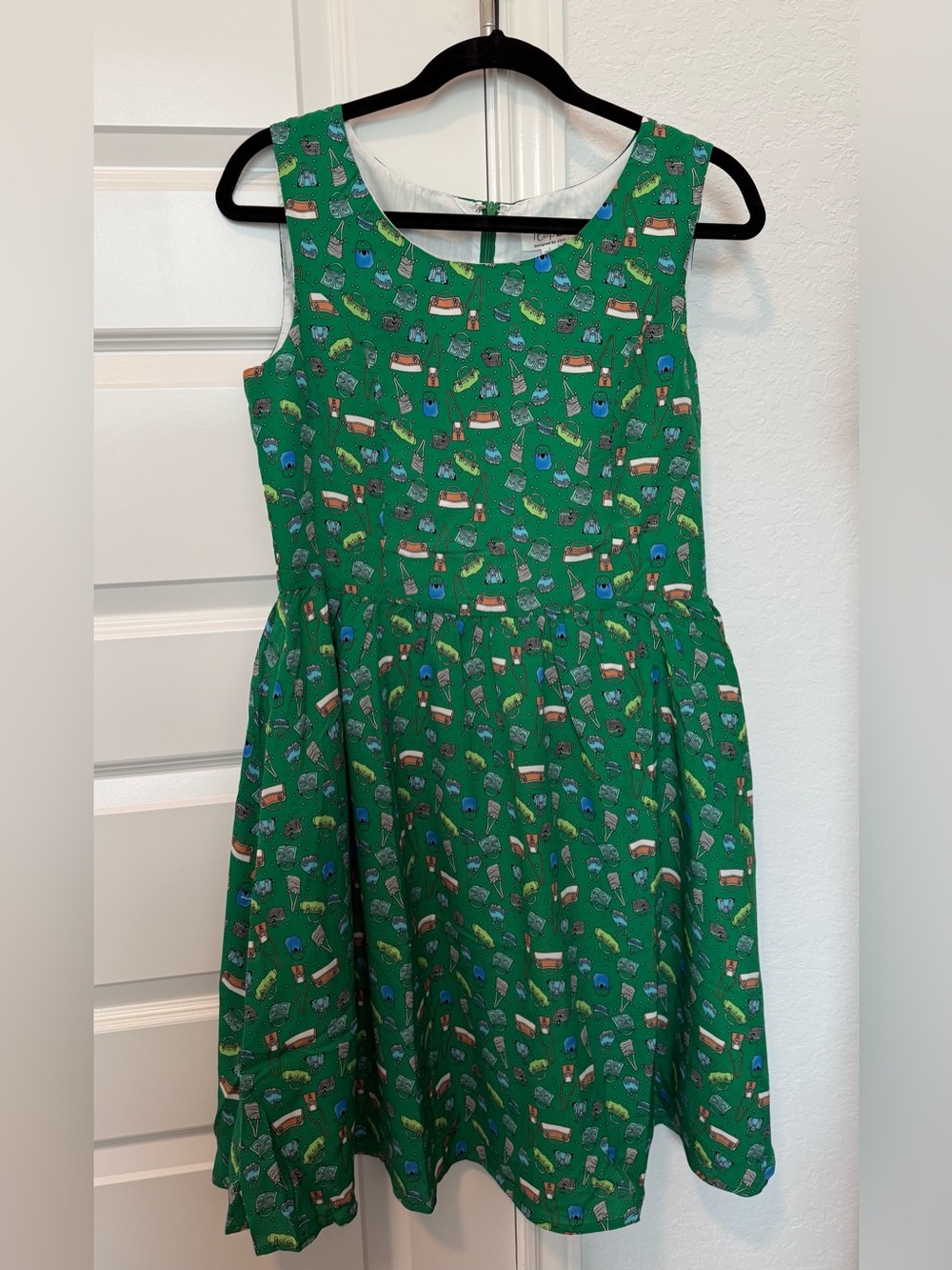 Tulip B Women’s Green Patterned Sleeveless Dress